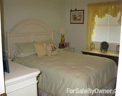 Spacious Spare Bedroom