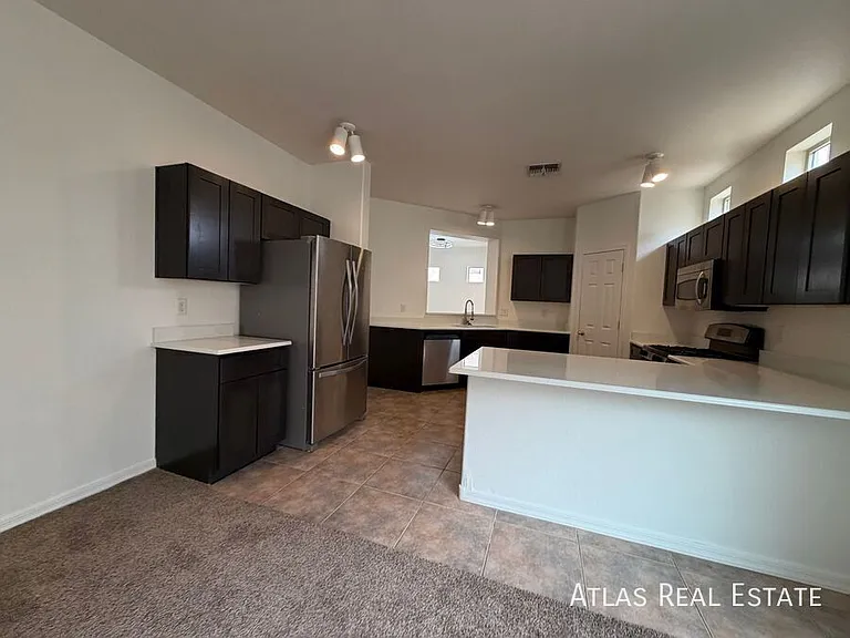 37 W Camino Rancho Palomas — Photo 29