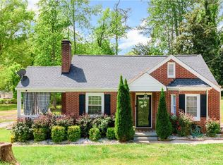 701 Kennolia Dr SW, Atlanta, GA 30310