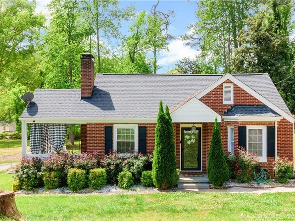 701 Kennolia Dr SW, Atlanta, GA 30310