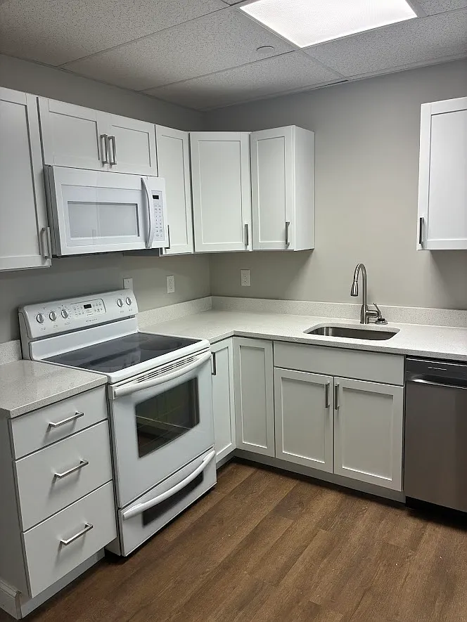 2 bed, $1,195 — Photo 2