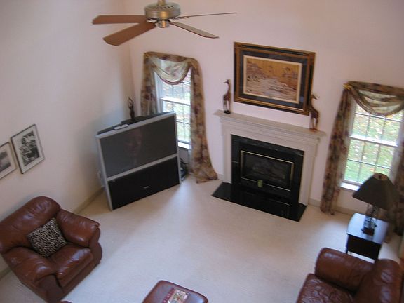 5th image of 8201 Seaview Dr