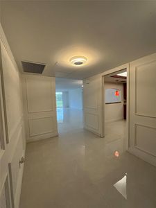 565 Oaks Lane #206, Pompano Beach, FL, 33069