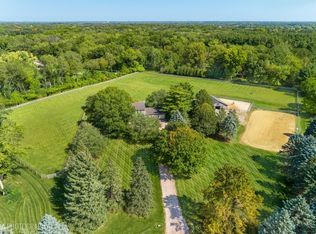 6 Country Oaks Dr, Barrington Hills, IL