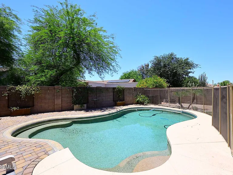 4517 E Melinda Ln — Photo 40