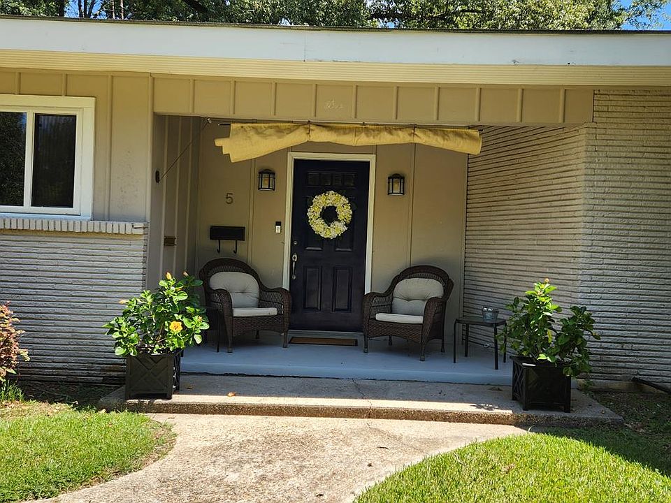 1st image of 5 Glenwood Cir