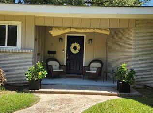 5 Glenwood Cir, Vicksburg, MS 39180