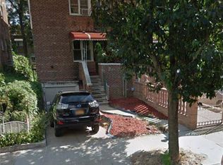 2090 Matthews Ave, Bronx, NY 10462
