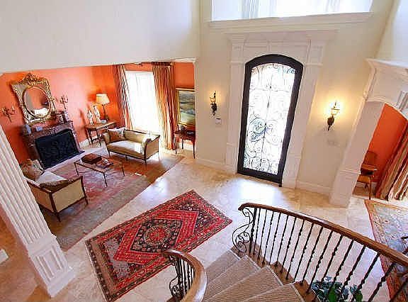 2nd image of 6431 Lakehurst Ave