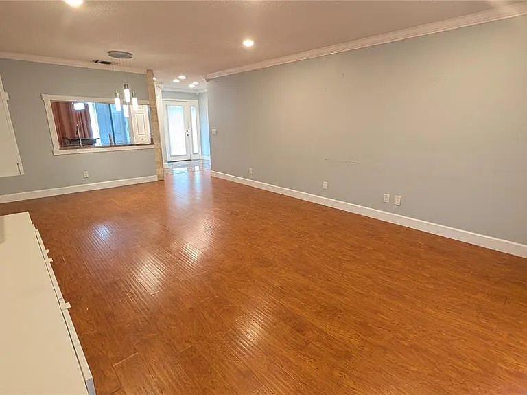 4000 Poinciana Ct — Photo 5