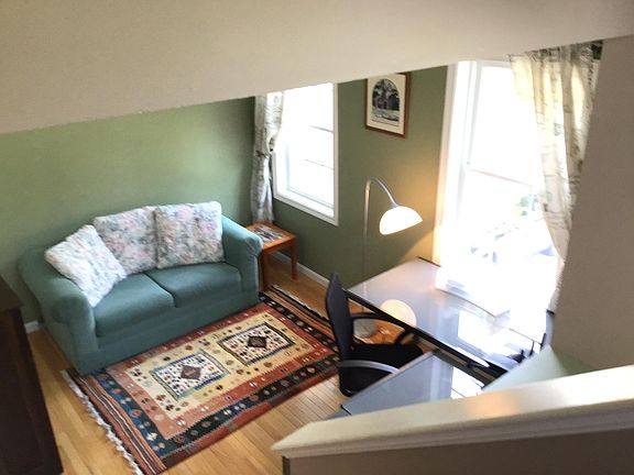 3rd image of 70 Barrington Ave