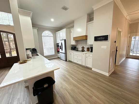 4th image of 4944 Willow Chase Dr