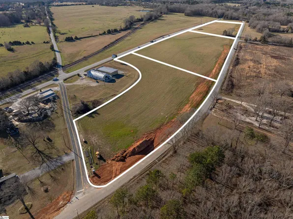 1 Highway 14, Laurens, SC 29360