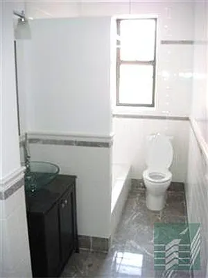 Rented by Argo Residential | media 8