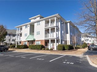 4316 Colindale Rd APT 104, Chesapeake, VA 23321