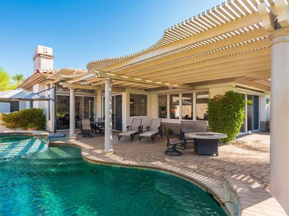 903 Red Arrow Trl, Palm Desert, CA 92211