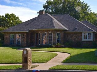 761 Robin Ln, Coppell, TX 75019