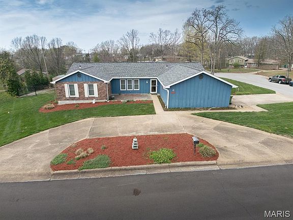 2nd image of 1801 Independence Rd