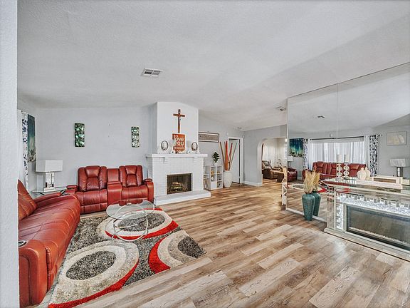 3rd image of 2501 NW 98th Way