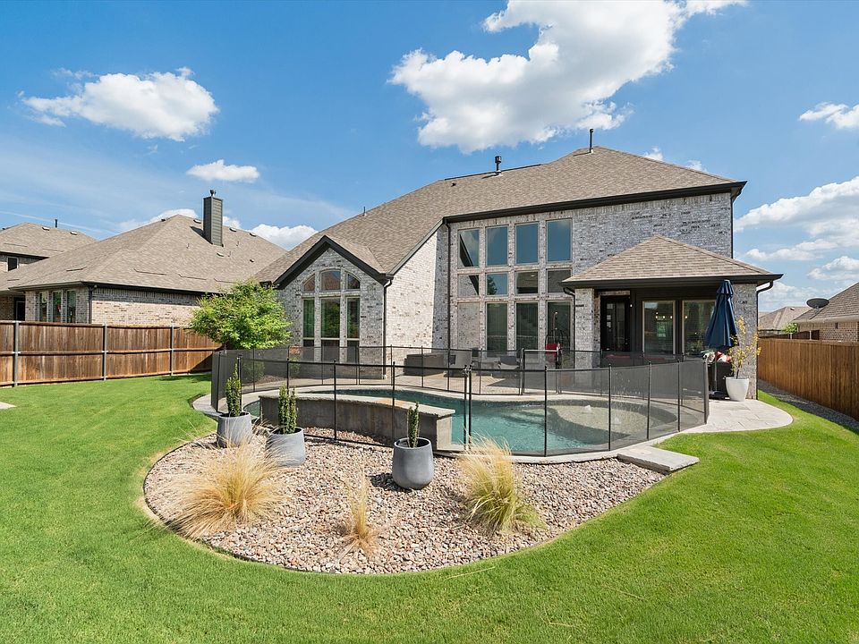 1st image of 1416 Daisy Corner Dr