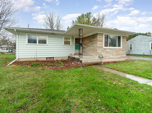 961 Evergreen Ln, Saginaw, MI 48604