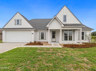 1207 River Rd, Breaux Bridge, LA 70517