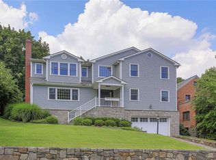 61 W Garden Rd, Larchmont, NY 10538