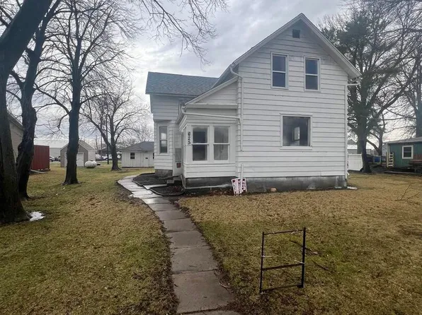 625 Main St, New Liberty, IA 52765