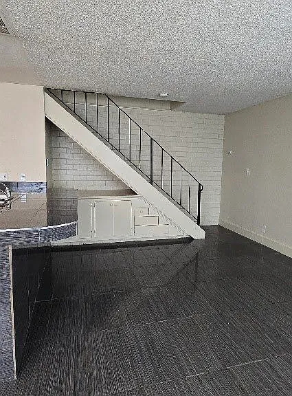 2603 W Fairmont Ave #101 — Photo 7