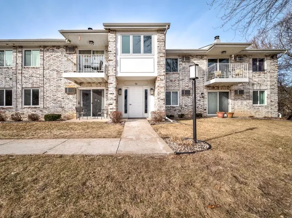 96 Ponwood Cir APT A, Madison, WI 53717