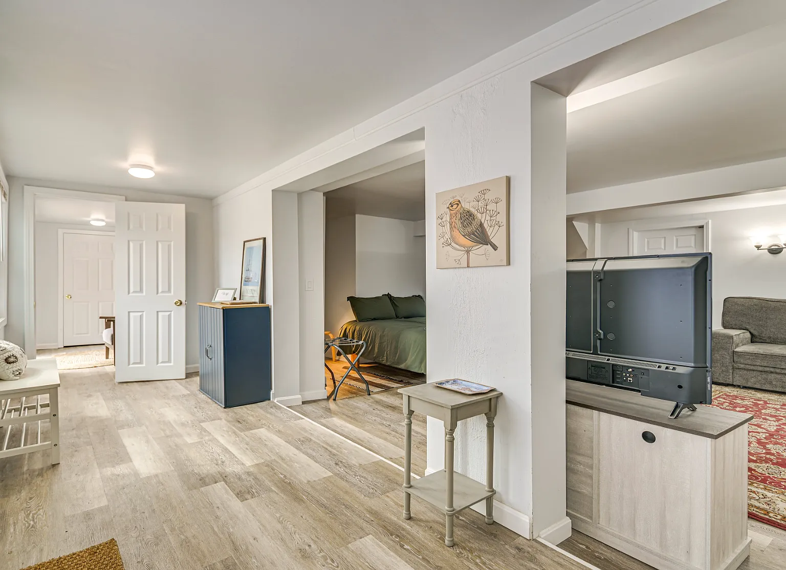 12 Glen Ledge Rd — Photo 3