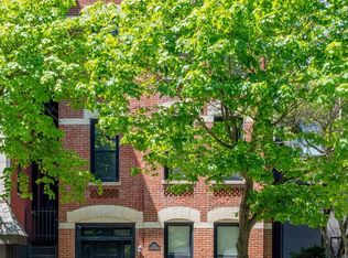 2220 N Geneva Ter, Chicago, IL 60614
