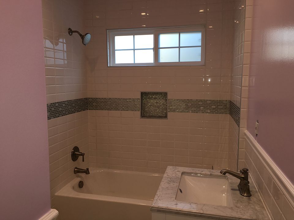 2nd image of 240 Arbor Ln