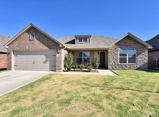 20621 E 32nd St S, Broken Arrow, OK 74014