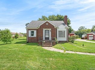 6331 Corunna Rd, Flint, MI 48532