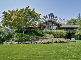 25845 Springhill Dr, Los Altos Hills, CA 94022