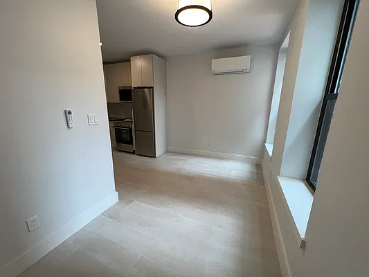Rented by Five Town Global Realty | media 13