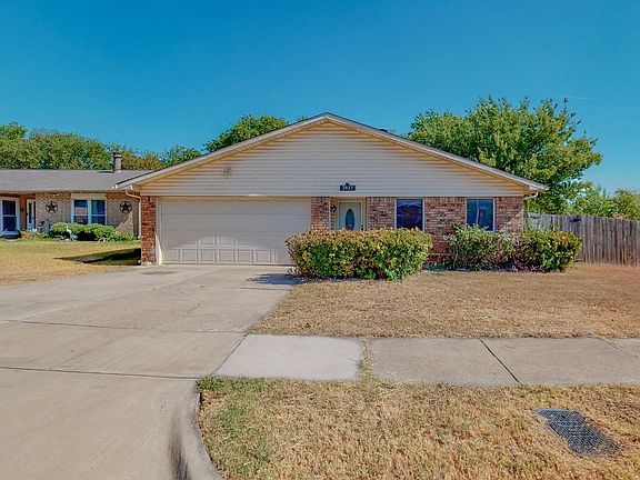 2nd image of 2027 Pennington Dr
