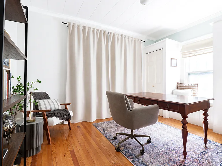 2203 Woodrow St — Photo 15