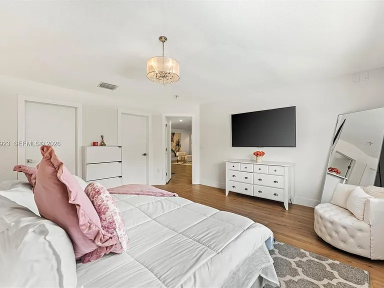 16841 SW 5th Ct — Photo 15