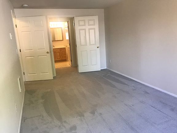 3rd image of 27205 148th Ave SE APT 102