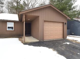 249 Thimbleberry Rd, Malta, NY 12020