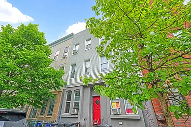 Rented by Brownstone Property Group