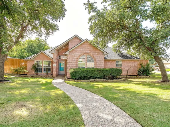 509 Arbor Lawn Dr, Burleson, TX 76028