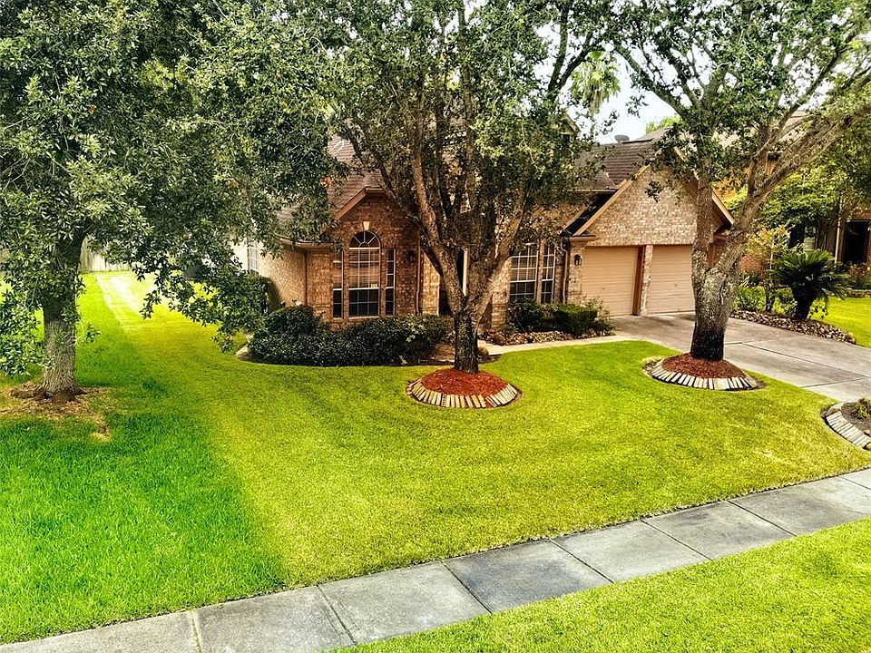 1st image of 4623 Twin Elm Dr