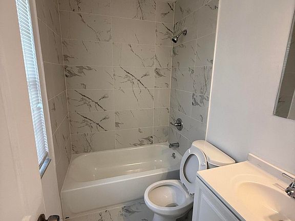 5th image of 1201 White Pine Dr #1201