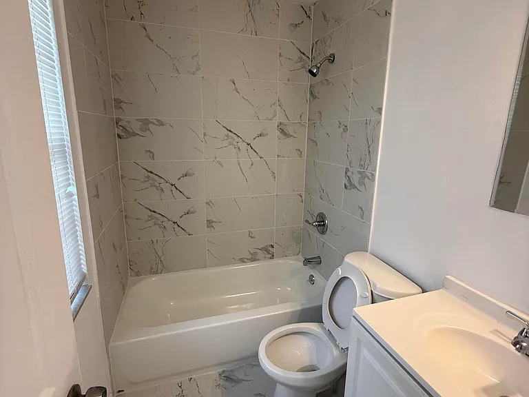1201 White Pine Dr #1201 — Photo 5