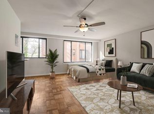 5112 Macarthur Blvd NW APT 106, Washington, DC 20016