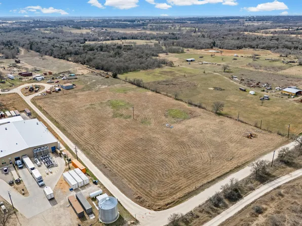 296 Blisard Rd Unit C, Elgin, TX 78621