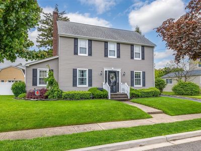 493 Foch Boulevard, Mineola, NY, 11501